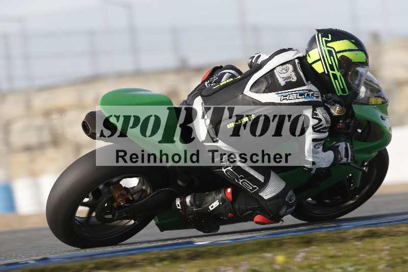 /Archiv-2024/01 26.-28.01.2024 Moto Center Thun Jerez/Gruppe gruen-green/backside